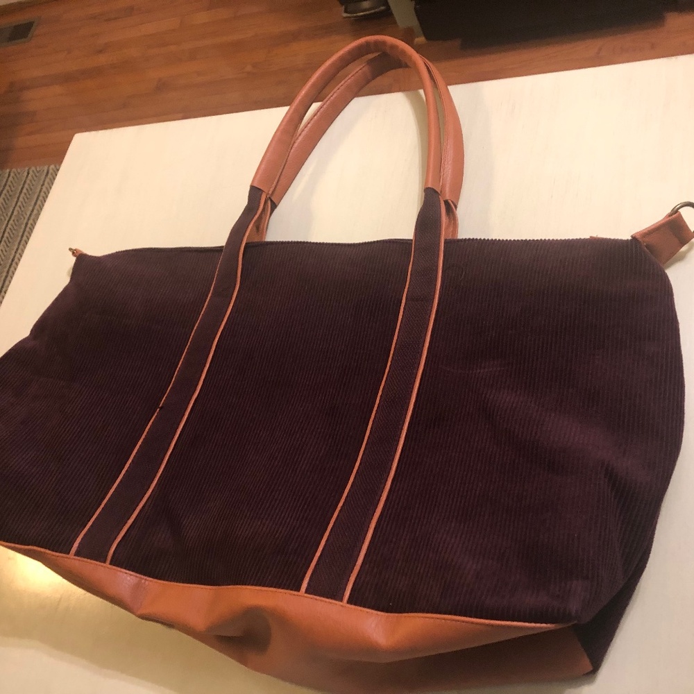 DSW Wine Colored Corduroy Weekender Bag (Great Condition)